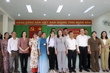 "Không ai chọn được hoàn cảnh sinh ra nhưng tự quyết được tương lai"