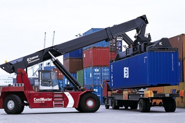 Nhân lực ngành logistics mới được đáp ứng 40%