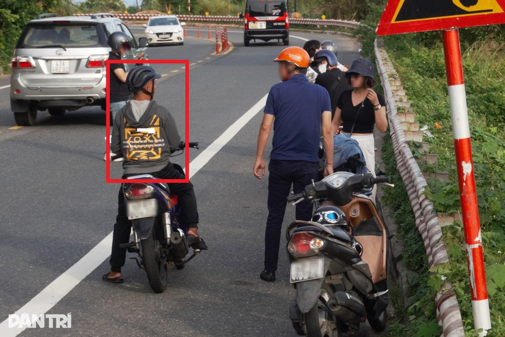 Theo vết cò dịch vụ lặn ngắm san hô chui ở Đà Nẵng - 2 Theo vết cò dịch vụ lặn ngắm san hô chui ở Đà Nẵng - 2