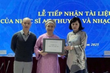 Trung tâm Lưu trữ tiếp nhận tài liệu quý của nhạc sĩ An Thuyên và Võ Vang