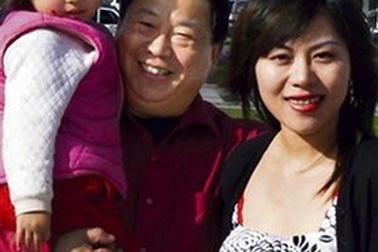 New Zealand truy nã cha của bé gái bị bỏ rơi ở Australia