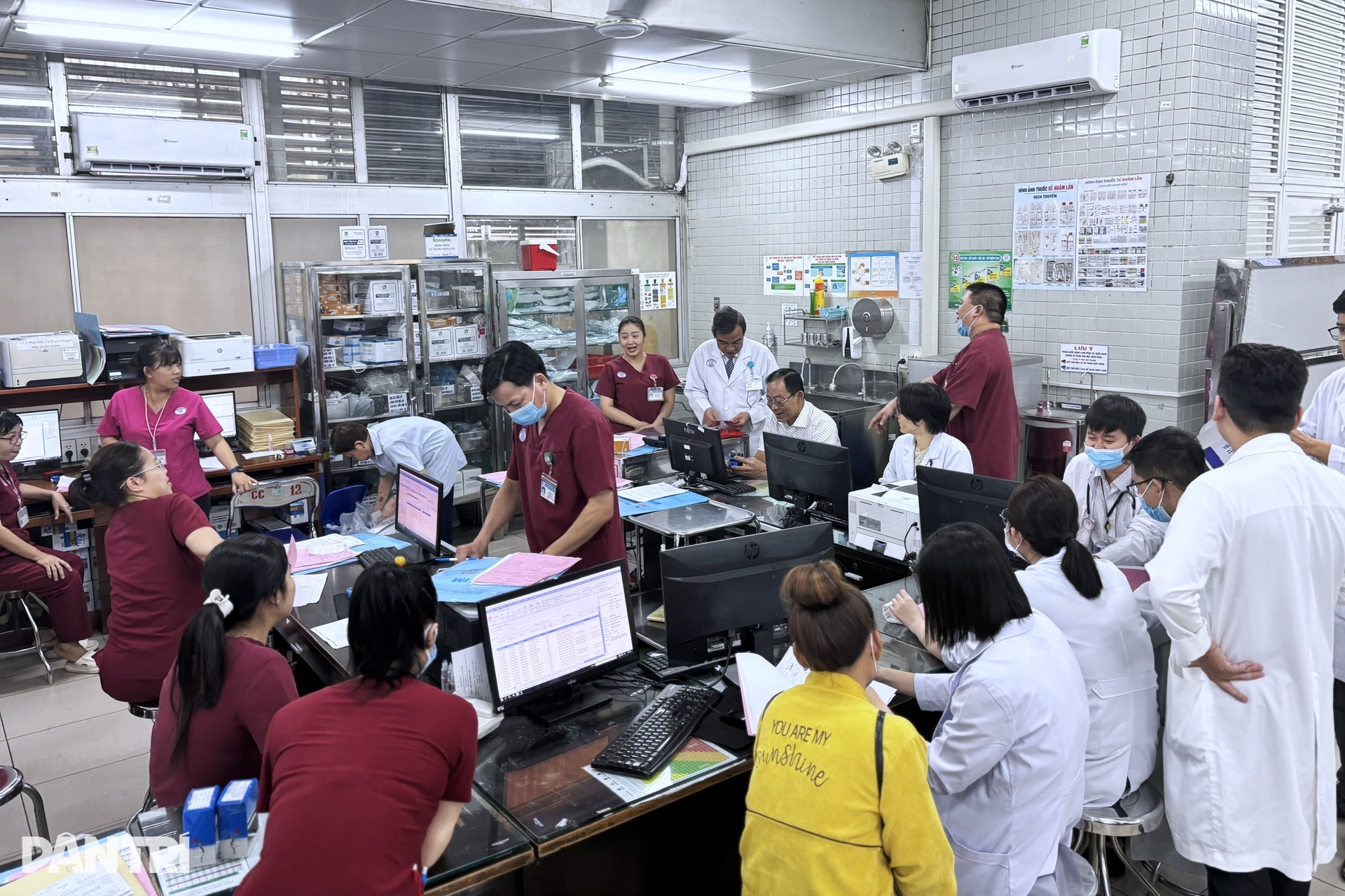 Directiva del Primer Ministro y tareas urgentes del sector médico - 4 Chỉ thị từ Thủ tướng và nhiệm vụ cấp bách của ngành y - 4