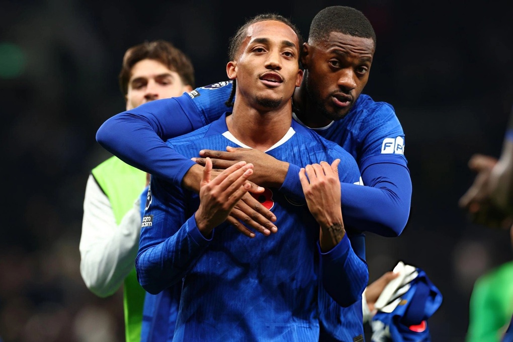 Chelsea យកឈ្នះ Tottenham ជិតឡើងកំពូលតារាង Premier League - ១ Chelsea thắng Tottenham, áp sát nhóm đầu Ngoại hạng Anh - 1