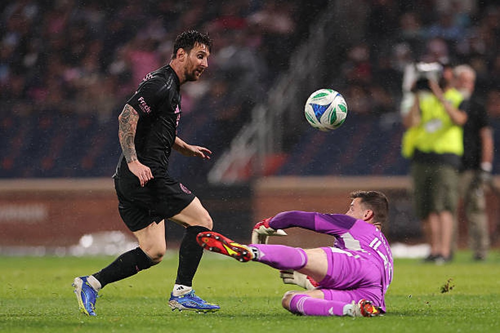 Messi lập kỷ lục sau chiến thắng đậm của Inter Miami - 1 Messi lập kỷ lục sau chiến thắng đậm của Inter Miami - 1