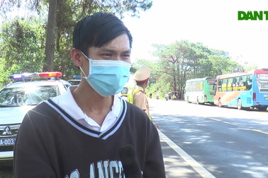 Tài xế không bằng lái vẫn chở hàng chục hành khách