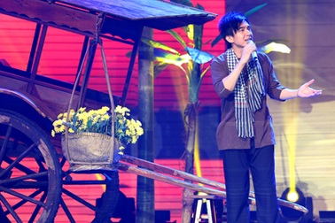 Đan Trường mang xe ngựa lên sân khấu Giai điệu Tự hào