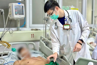 Nam thanh niên lên cơn dại vì vết chó cắn 6 tháng trước