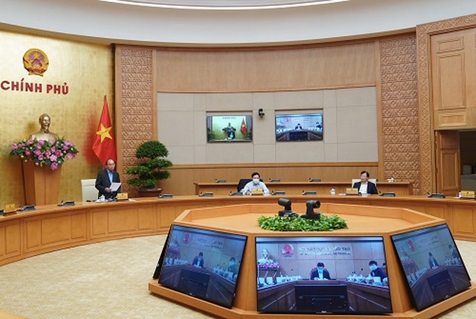 Thủ tướng: Thực hiện nghiêm hơn việc cách ly xã hội để không “vỡ trận” - 1 Thủ tướng: Thực hiện nghiêm hơn việc cách ly xã hội để không “vỡ trận” - 1