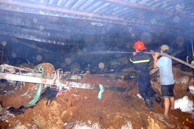 Xưởng dệt cháy lớn, thiệt hại hàng tỉ đồng