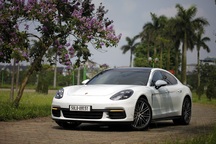 Porsche Panamera 4S - Sự thách thức ngọt ngào