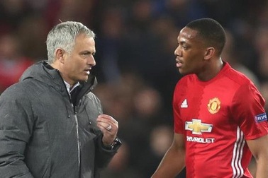 Man Utd trước thời cơ lớn áp sát tốp 4 Premier League