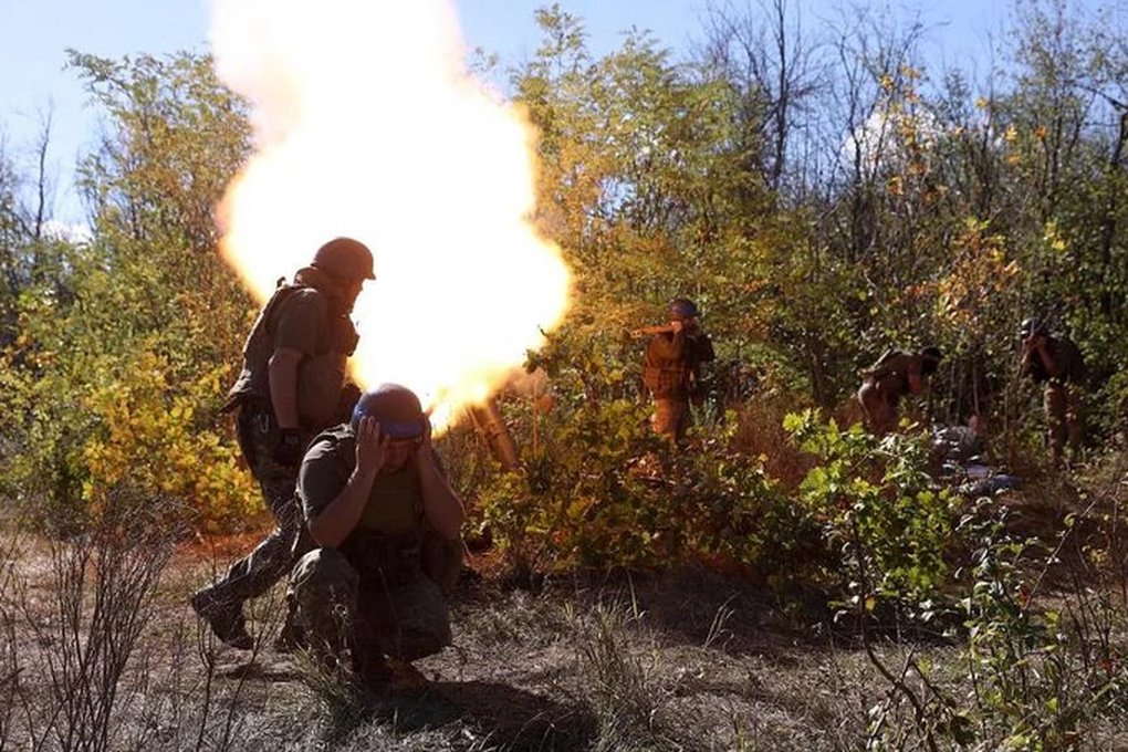 Dân quân Donbass hạ 100 binh sĩ, phá hủy nhiều xe quân sự Ukraine - 2 Dân quân Donbass hạ 100 binh sĩ, phá hủy nhiều xe quân sự Ukraine - 2