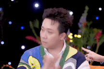 Trấn Thành: "Nhiều lúc xem lại video mình khóc, tôi phải tự tát vào mặt"