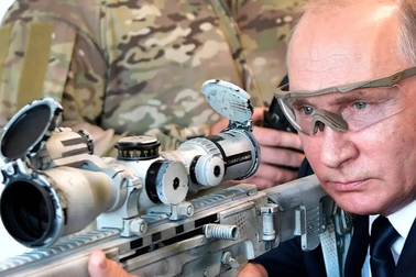 Tổng thống Nga Putin cảnh báo thành viên NATO