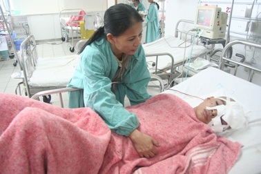 2 bệnh nhân bị thương rất nặng đã qua cơn nguy kịch