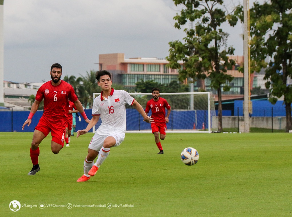 Thua luân lưu U23 Bahrain, HLV Hoàng Anh Tuấn nói điều bất ngờ - 1 Thua luân lưu U23 Bahrain, HLV Hoàng Anh Tuấn nói điều bất ngờ - 1