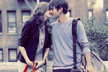 Phụ huynh nổi giận vì nhà trường ra bài tập về... buổi hẹn hò