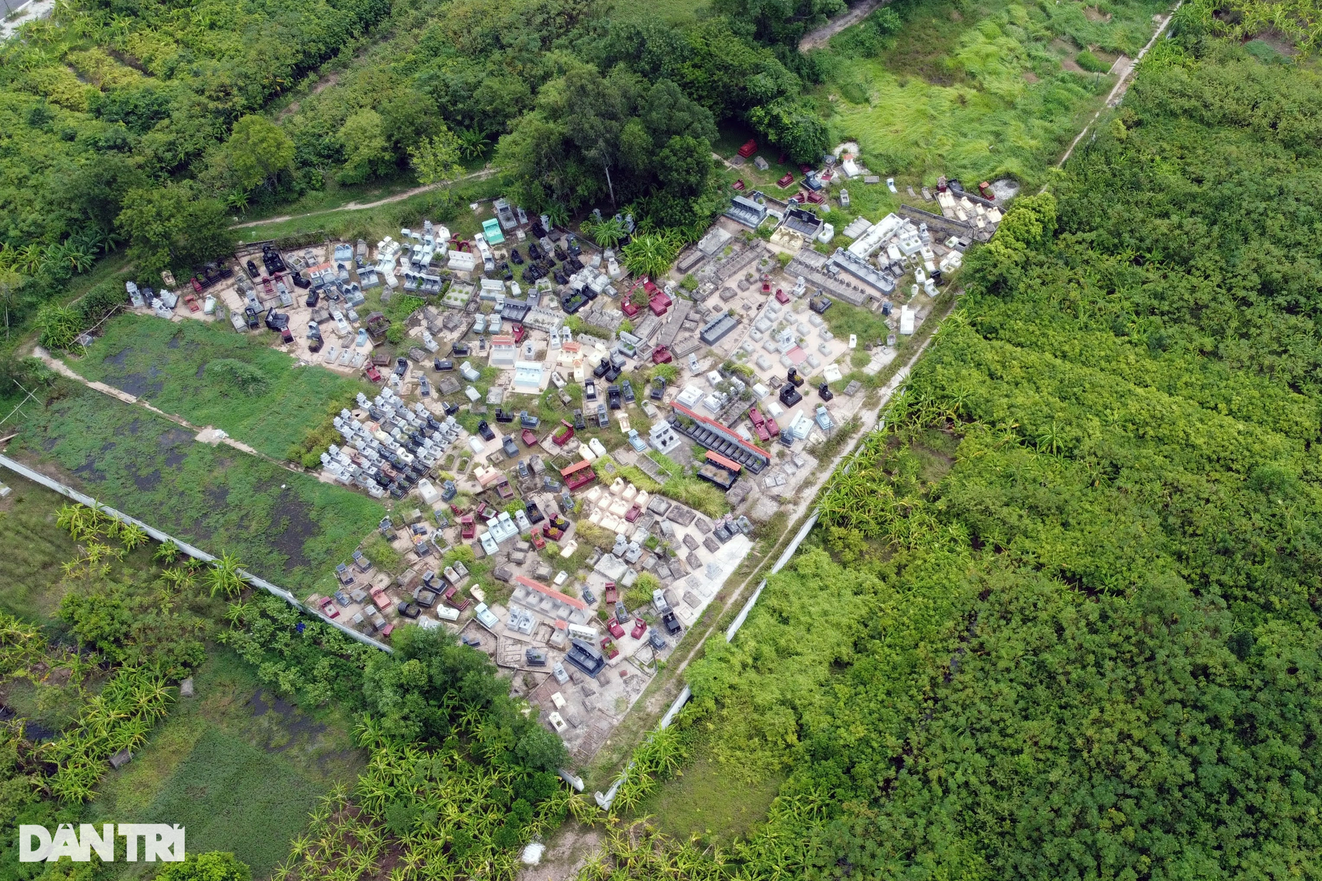 Hoang vắng tại khu đô thị được phân lô bán nền ở Hà Nam - 9 Hoang vắng tại khu đô thị được phân lô bán nền ở Hà Nam - 9