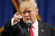 Donald Trump kiện cựu trợ lý 10 triệu USD