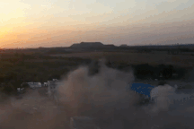 Kho đạn của Nga ở Donetsk chìm trong biển lửa sau vụ nổ lớn