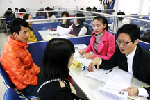 Tổ chức Hội chợ việc làm và cuộc thi người lao động EPS hồi hương thành công