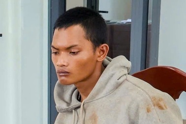 Chàng rể dùng súng bắn nhiều phát vào nhà bố vợ