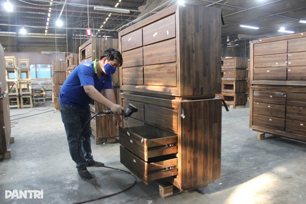Gỗ Việt tìm khách hàng mới, mở rộng thị trường xuất khẩu - 1