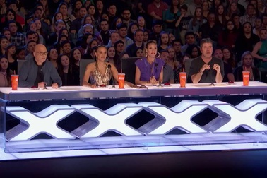 Nhảy múa thăng bằng nhào lộn ngoạn mục