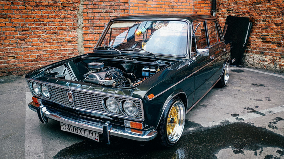 Vì sao nhiều người Nga vẫn mê xe Lada? - 5 Vì sao nhiều người Nga vẫn mê xe Lada? - 5