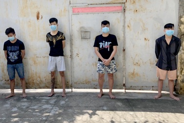 Băng cướp táo tợn bị tóm gọn trong quán trà sữa