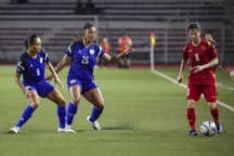 Thùy Trang lập hat-trick, TPHCM I vô địch lượt đi giải bóng đá nữ quốc gia