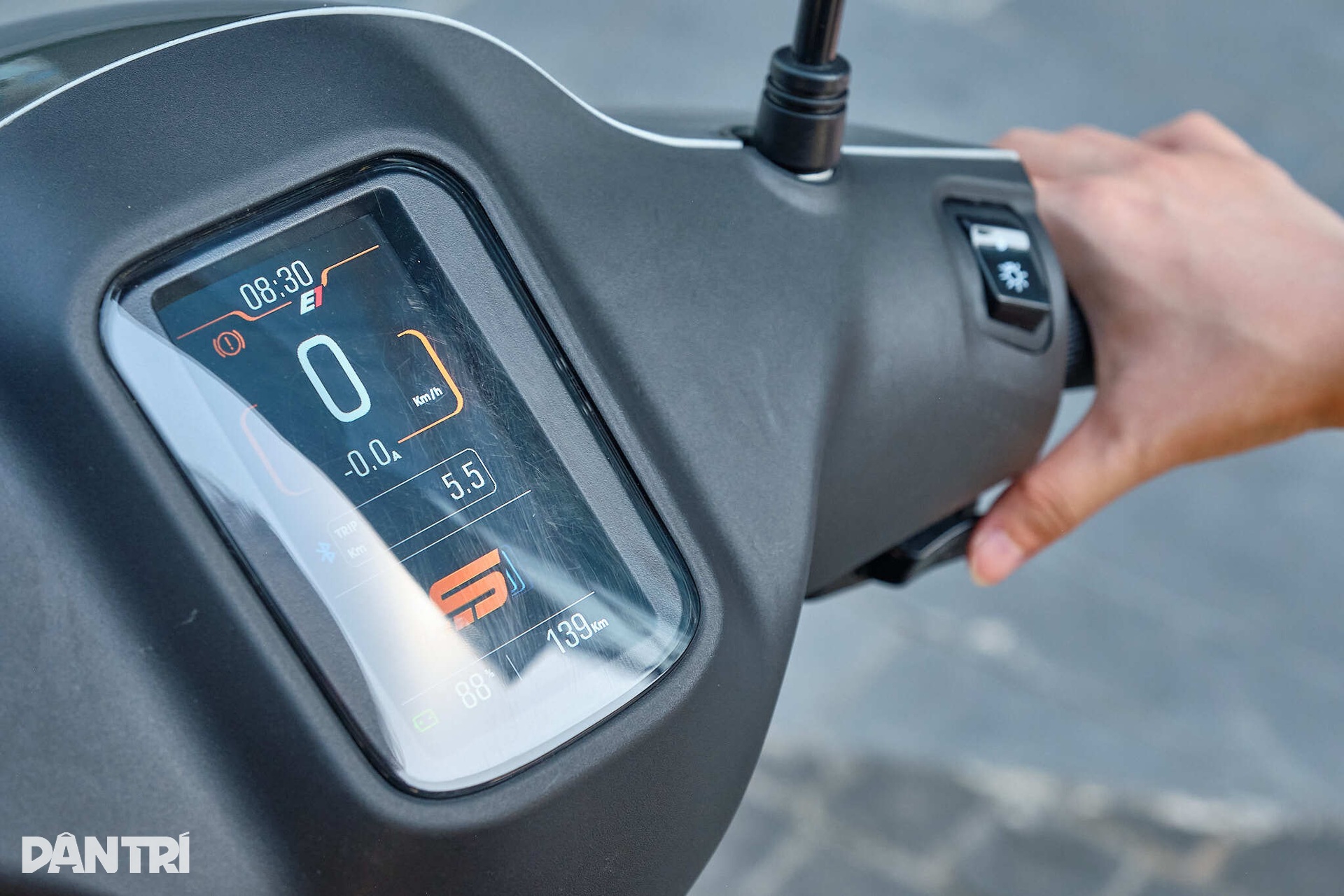 Dat Bike ERA: Đẹp, giá tốt, nhiều công nghệ độc đáo - 11