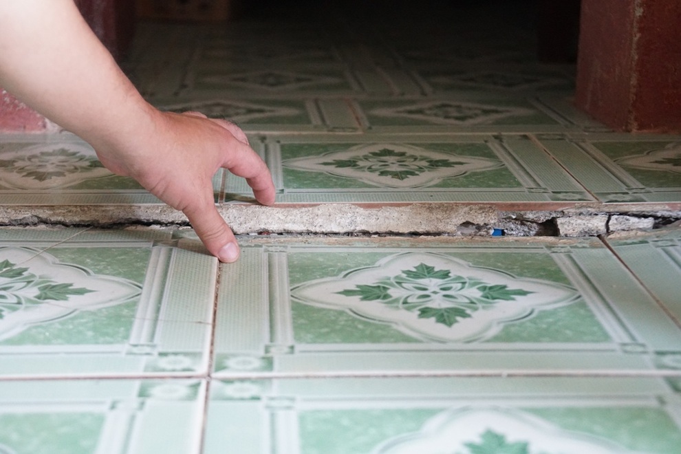Phòng học xuống cấp, thầy và trò thấp thỏm lo âu trước năm học mới - 3 Phòng học xuống cấp, thầy và trò thấp thỏm lo âu trước năm học mới - 3