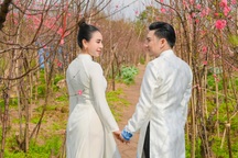 Quang Hà vướng nghi án tình cảm với nữ CEO