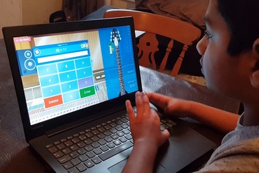 Học sinh 10 tuổi lập kỷ lục Guinness thế giới môn giải toán nhanh