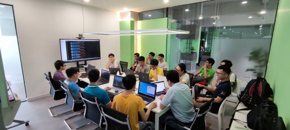 Năng lượng tích cực của giảng viên Bách khoa có điểm nghiên cứu tuyệt đối - 2 Năng lượng tích cực của giảng viên Bách khoa có điểm nghiên cứu tuyệt đối - 2