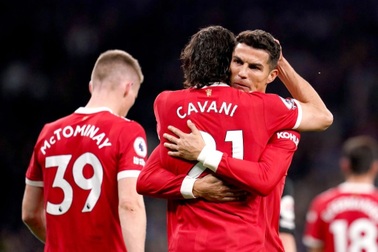 Tottenham 0-3 Man Utd: Dấu ấn hoàn hảo của Ronaldo, Cavani và Rashford