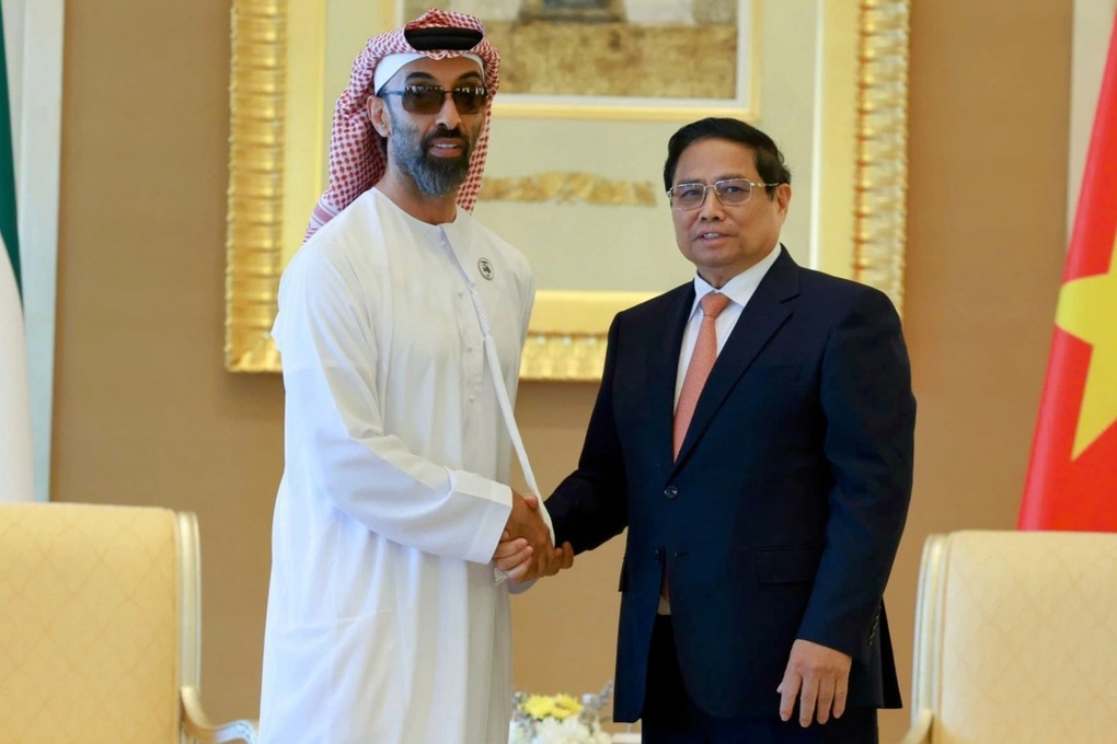 Thủ tướng đề nghị UAE hợp tác ứng dụng công nghệ trong chống tội phạm - 1 Thủ tướng đề nghị UAE hợp tác ứng dụng công nghệ trong chống tội phạm - 1