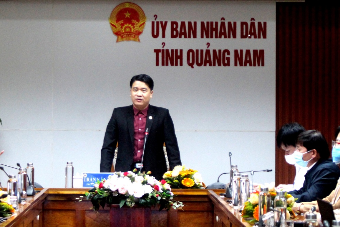 Giám đốc Sở GD-ĐT Quảng Nam nghỉ hưu trước tuổi: Nghỉ cũng chưa an toàn - 1 Giám đốc Sở GD-ĐT Quảng Nam nghỉ hưu trước tuổi: Nghỉ cũng chưa an toàn - 1