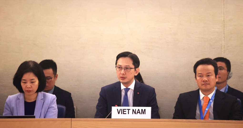 Việt Nam đối thoại với quốc tế về nhân quyền - 1 Việt Nam đối thoại với quốc tế về nhân quyền - 1