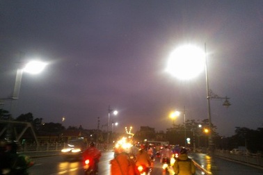 Người đàn ông chết cóng ngoài đường trong đêm rét   