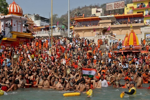 Hàng triệu người Ấn Độ có thể đã mắc Covid-19 vì sự kiện siêu lây nhiễm