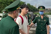 Trục xuất công dân Trung Quốc nhập cảnh trái phép vào Móng Cái