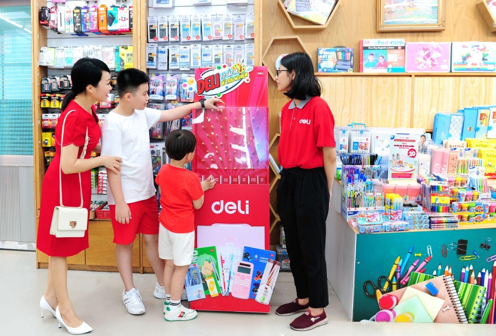 Vui hè cùng chuỗi sự kiện Tô sắc hè, vẽ trải nghiệm của Deli - 1 Vui hè cùng chuỗi sự kiện Tô sắc hè, vẽ trải nghiệm của Deli - 1