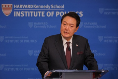 Hàn Quốc lên tiếng việc chuyển vũ khí sát thương cho Ukraine