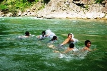 Trao hơn 1,3 tỷ đồng do bạn đọc Báo Dân trí đóng góp xây cầu “Khuyến học & Dân trí” tại Quảng Bình