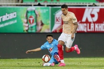 Quang Hải vắng mặt, Công An Hà Nội vẫn thắng đậm Hoàng Anh Gia Lai