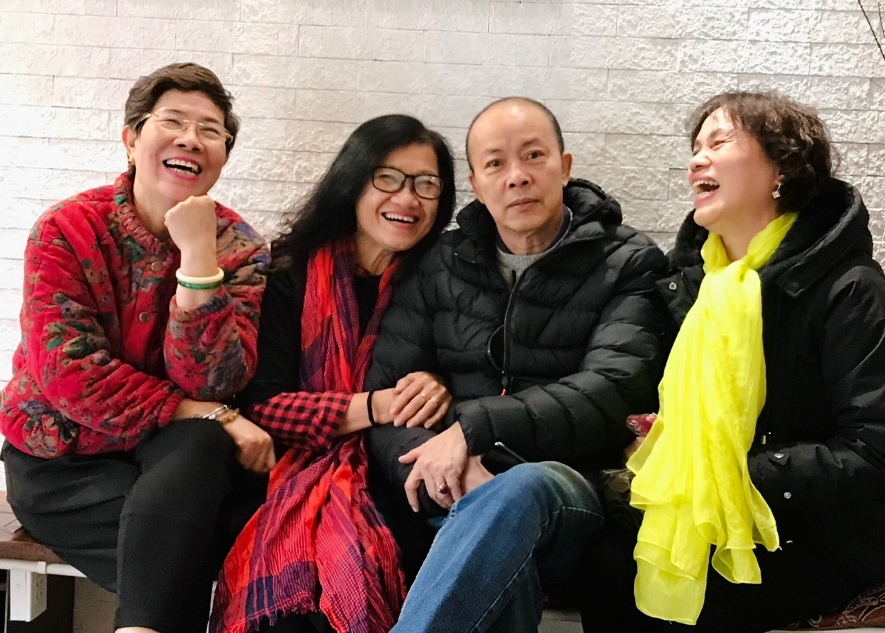 Meritorious Artist Duc Hai, 62 years old: Living a comfortable life with his wife and children, loves cooking, learning foreign languages - 7 NSƯT Đức Hải tuổi 62: Sống an nhàn bên vợ con, thích nấu ăn, học ngoại ngữ - 7