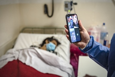 Argentina: Dạy sinh viên y trong mùa Covid-19