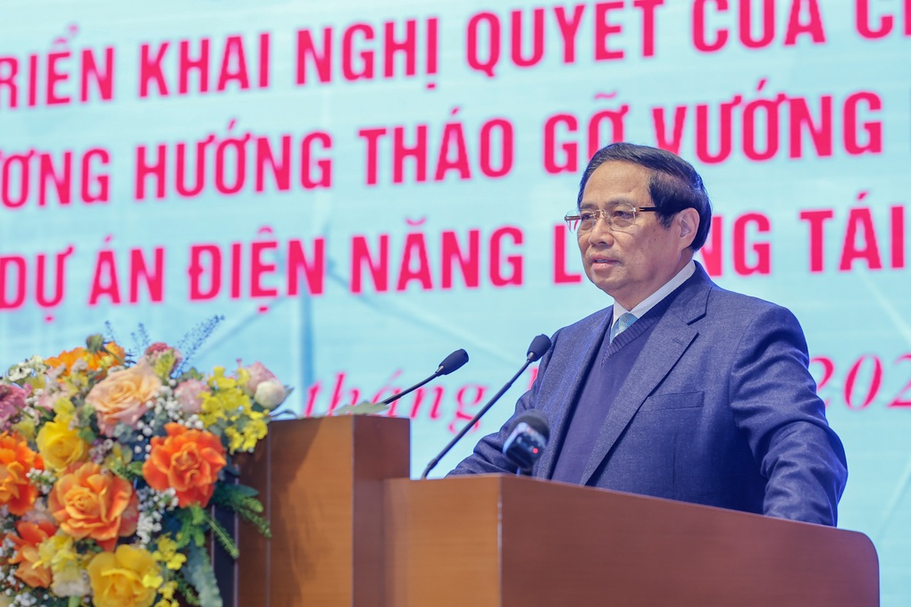 Thủ tướng: Địa phương phải cùng doanh nghiệp tháo gỡ khó khăn, nghiêm cấm chạy chọt - 1 Thủ tướng: Địa phương phải cùng doanh nghiệp tháo gỡ khó khăn, nghiêm cấm chạy chọt - 1